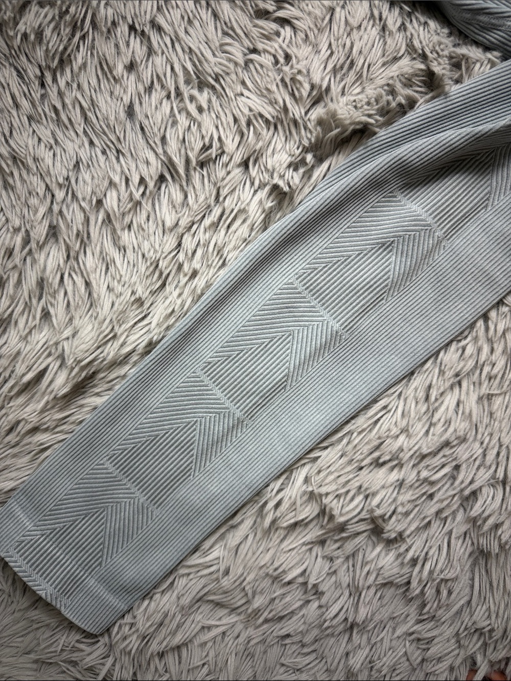 Vuori The Rise The Shine ribbed seamless leggings and matching sports bra s/m - Picture 4 of 9